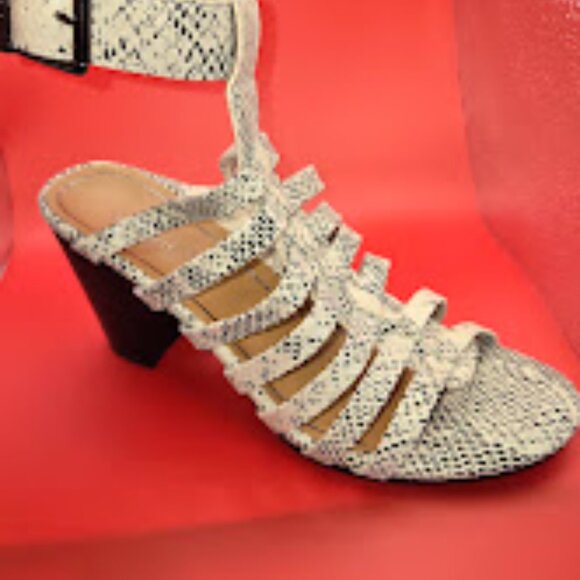 TWO PAIR Snakeskin - Vionic And Franco Sarto bundle - Picture 5 of 9